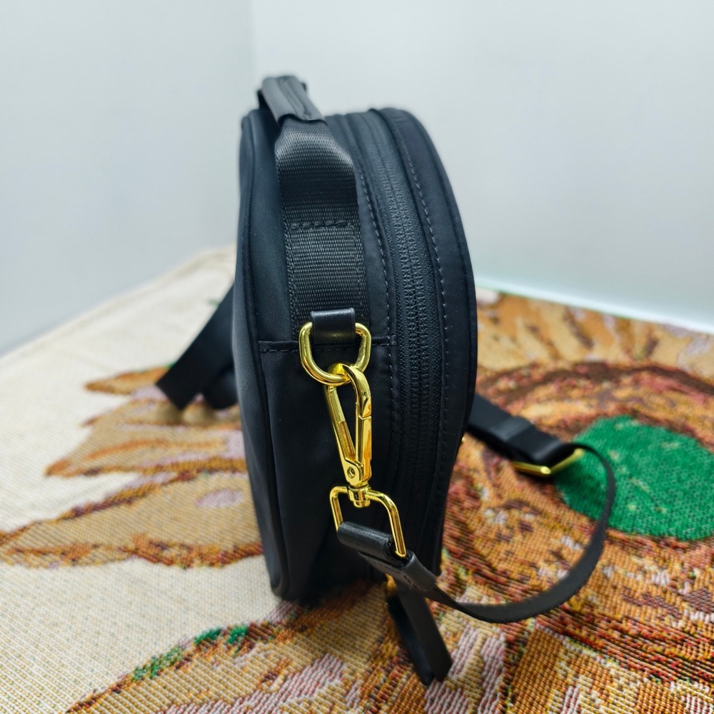 TUMI Voyageur Women’s Crossbody Bag - Picture 3 of 7